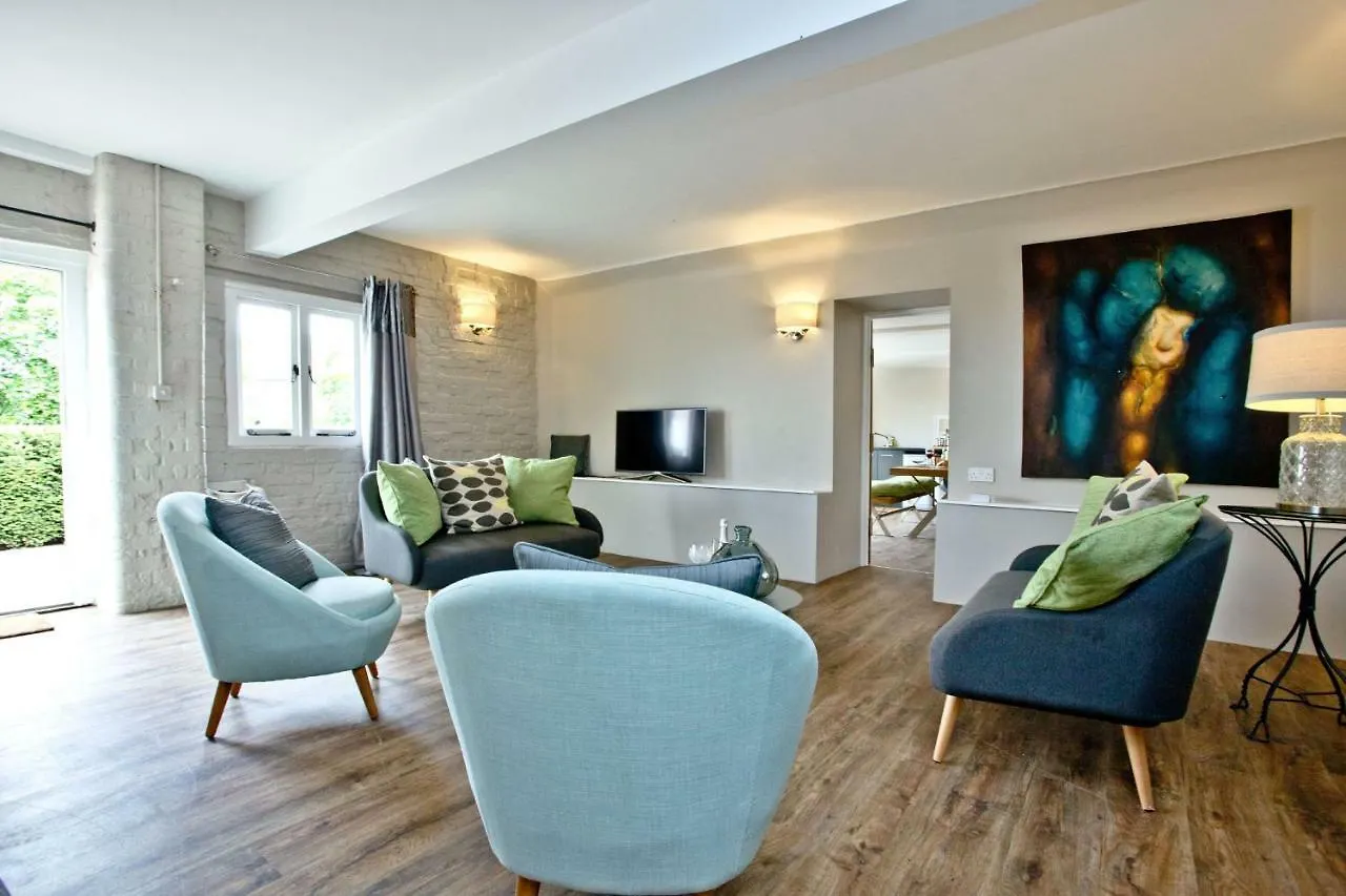 The Wine Lodge, Kenton Park Estate, Exeter Reino Unido