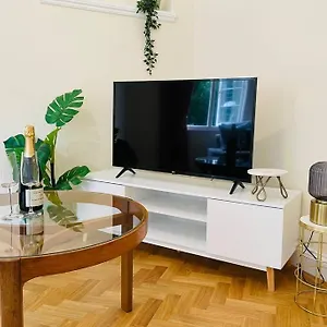 Holiday home Nomihomes-otis House-free Parking X 2-central -10ppl, Exeter